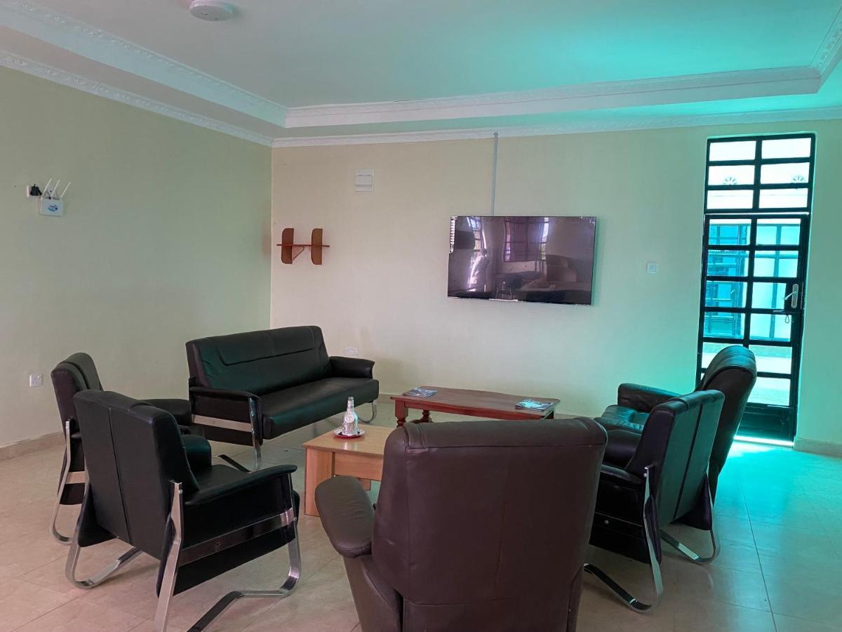 Hotel Acacia Gardens Gilgil Exterior foto